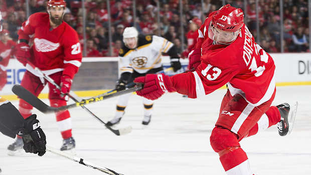 pavel-datsyuk-scores-900-nhl-points.jpg